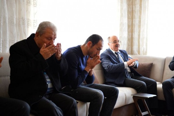 Foto - Umut Bulut'u yalnız bırakmadılar