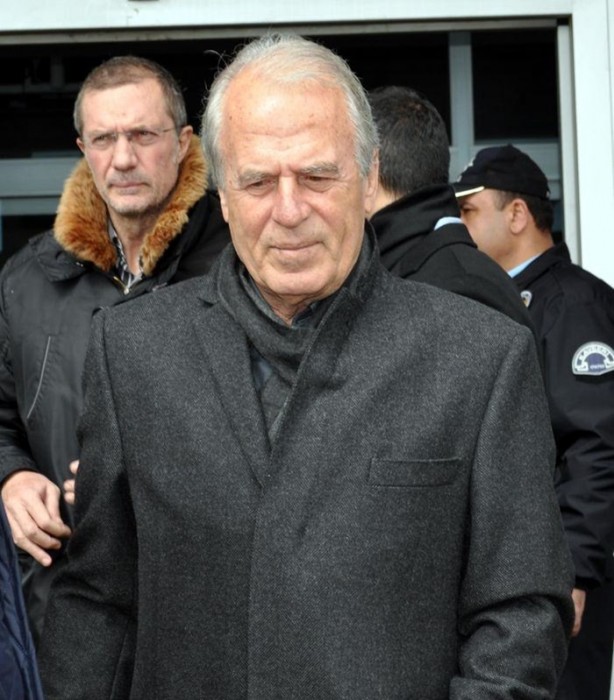 Foto - Umut Bulut'u yalnız bırakmadılar