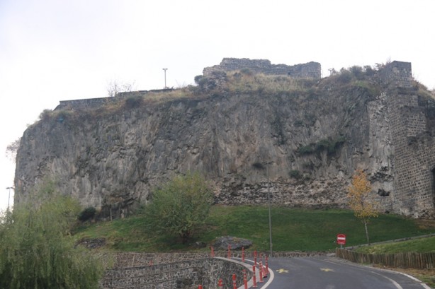 Foto - UNESCO’nun listesinde yer alıyor! Gün yüzüne çıktı: 5 bin yıllık surlara ilişkin yeni bulgular