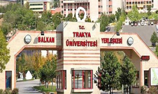 Foto - Üniversite öğrencileri, Edirne Belediyesi’ni topa tuttu... 43 bin üniversite öğrencisi ETUS’tan hakkını istiyor: Müşteri değil, öğrenciyiz