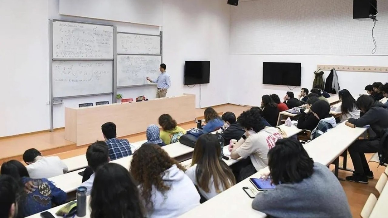 Foto - Üniversite öğrencilerine müjde! 3 yılda üniversite bitirilebilir
