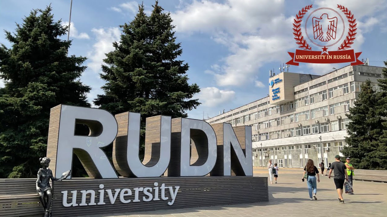 Foto - Üniversite öğrencilerine takdir toplayan uyarı: Düzgün giyinin, Müslümanlar var