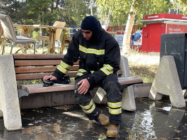 Foto - Üniversitede yangın! Vali'den açıklama