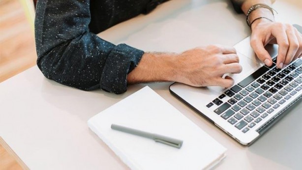 Foto - Üniversitelerde online sınavlar nasıl uygulanacak?