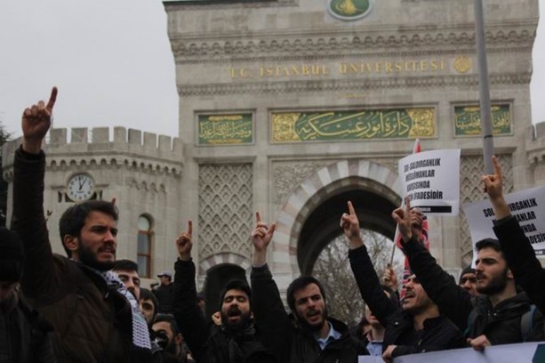 Foto - Üniversiteli Müslümanlar kıyamda