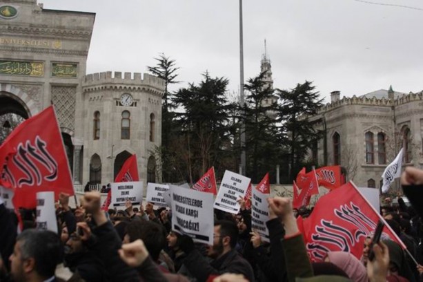 Foto - Üniversiteli Müslümanlar kıyamda