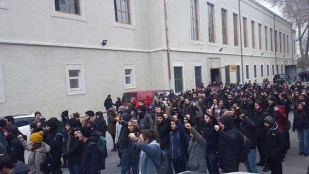 Foto - Üniversiteli Müslümanlar kıyamda