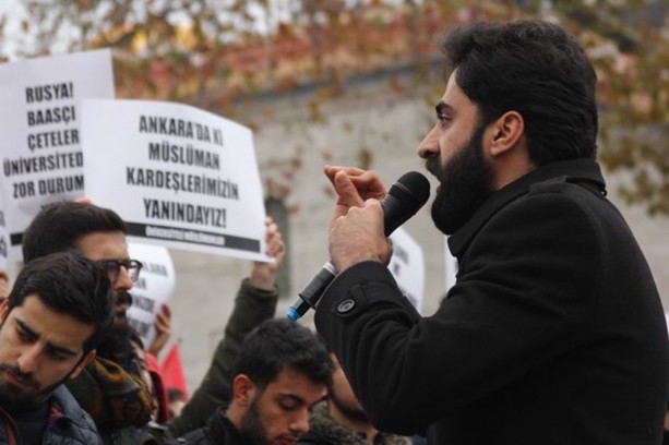 Foto - Üniversiteli Müslümanlar kıyamda