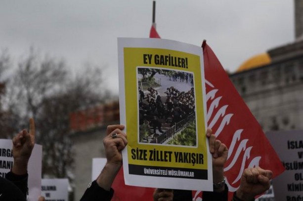 Foto - Üniversiteli Müslümanlar kıyamda