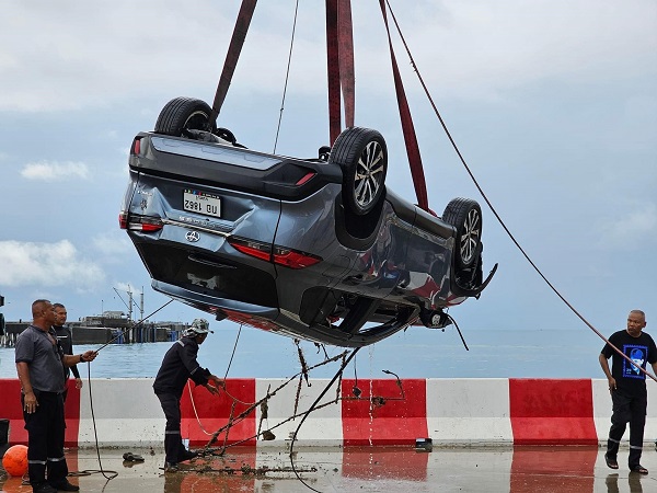 Foto - Ünlü adada feci kaza: 2 ölü