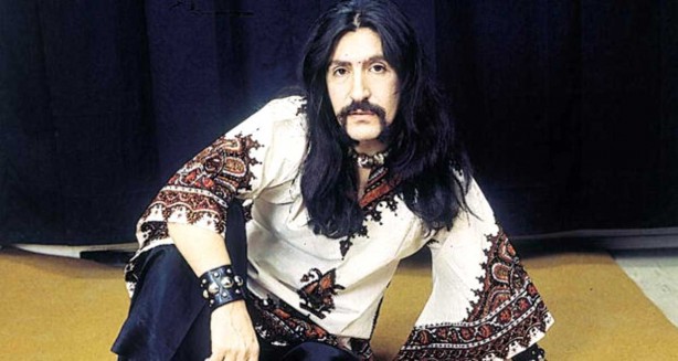 Foto - Ünlü araştırmacıdan Barış Manço iddiası! 'O şarkısı bir mesaj veriyor! Önemli bir duyuruyu yapacakken öldürüldü'