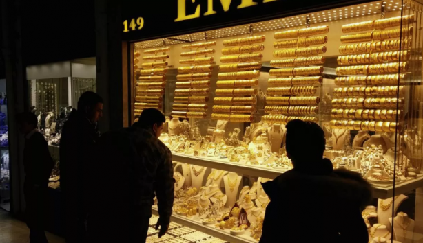 Foto - Ünlü banka altının 31 Aralık'ta göreceği rakamı açıkladı! Duyan maalesef kuyumcuya koşacak