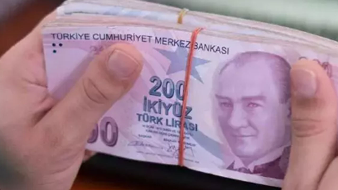 Foto - Ünlü banka yeni asgari ücreti açıkladı: 2025'te ara da zam olacak