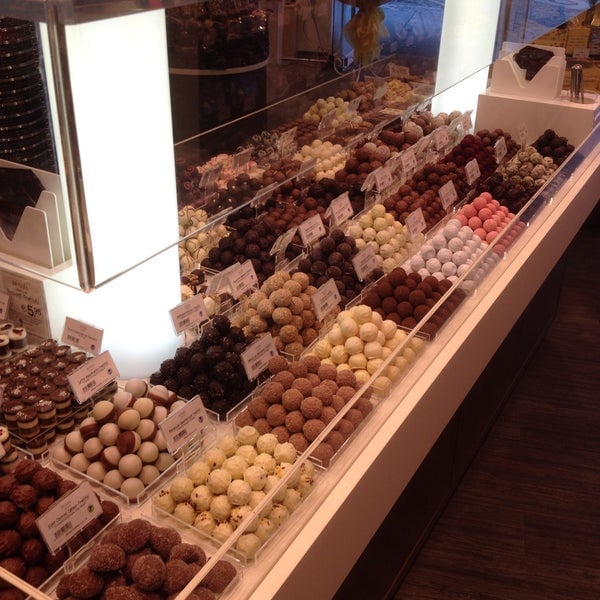 Foto - Ünlü çikolata firması iflas etti! Ürünlerini bedava dağıtmaya başladılar