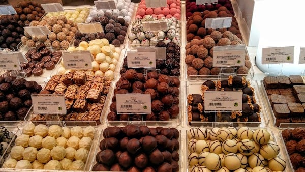 Foto - Ünlü çikolata firması iflas etti! Ürünlerini bedava dağıtmaya başladılar