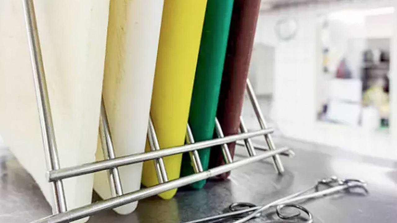 Foto - Ünlü doktor herkesin evinde var, 'En zehirli 3 eşya' dedi! Sosyal medya bunu konuşuyor, çöpe atmak şart! 