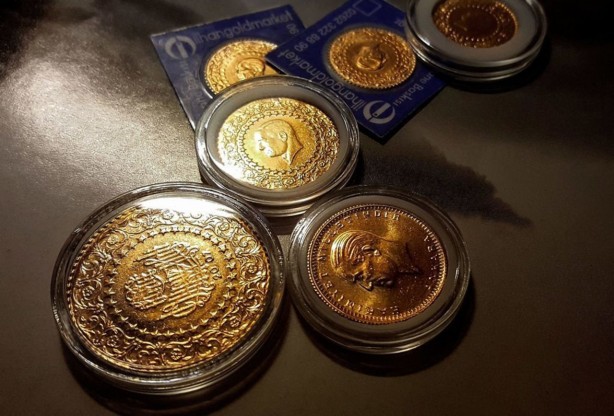 Ünlü ekonomist 'Bu ilk defa oluyor' diyerek gram altınla ilgili hiç hesapta olmayan gelişmeyi açıkladı