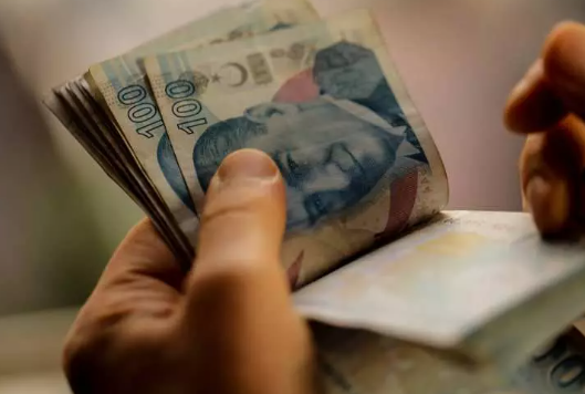 Foto - Ünlü ekonomist emekli maaşlarıyla ilgili son kulis bilgisini paylaştı: 4500 lira olacak