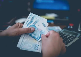 Foto - Ünlü ekonomist emeklilere kötü haberi verdi! 'Bu yıl yok' diyerek duyurdu