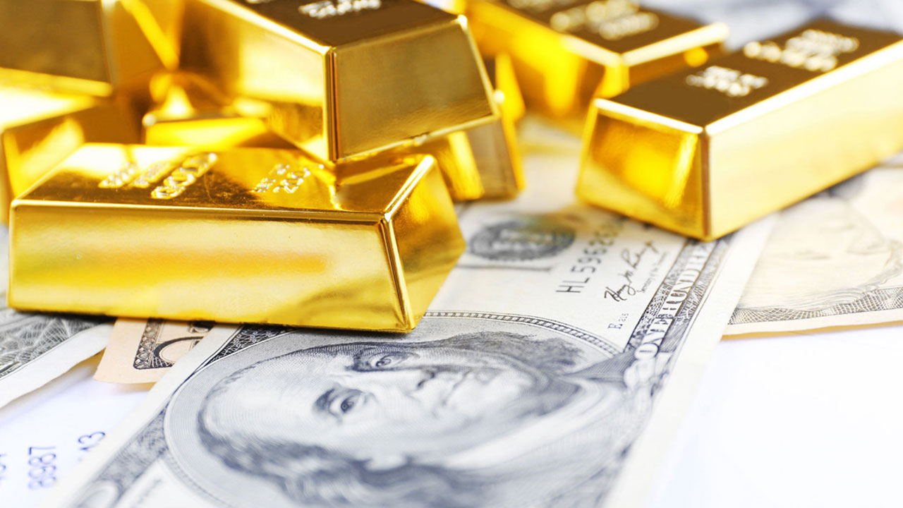 Ünlü ekonomist paraşütsüz uçmaya başladı: Dolar 100 lira, gram altın 10 bin lira