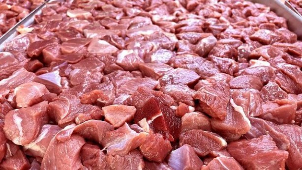 Ünlü et markası marketlerden toplatılıyor! Yerseniz beyin kanamasına neden olabilir