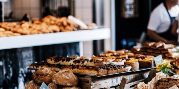 Foto - Şubelerini böcekler basan ünlü fırın zinciri iflas etti! Onlarca şubeyi kapatacaklar