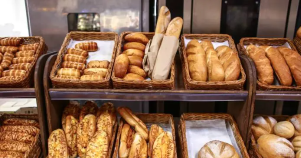 Foto - Şubelerini böcekler basan ünlü fırın zinciri iflas etti! Onlarca şubeyi kapatacaklar