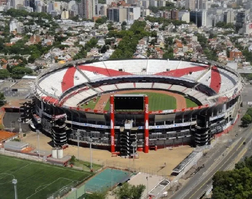 Foto - Ünlü futbol dergisi açıkladı: Futbol tarihinin en iyi 10 stadyumu belli oldu! Stad açıklaması geldi bile…