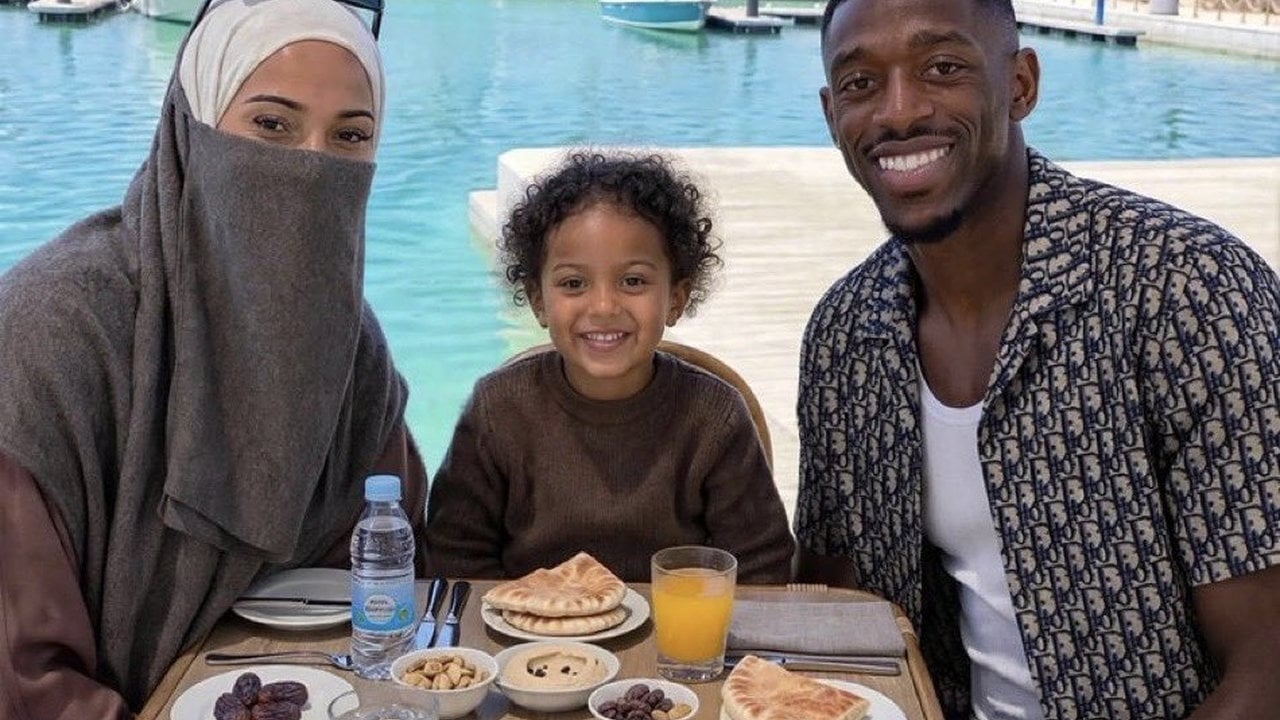 Ünlü futbolcu Dembele’den, eşinin peçesiyle ilgili açıklama
