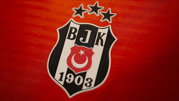 Foto - Ünlü futbolcu Merih Demiral’dan "Helal olsun" dedirten çıkış! O ayeti paylaşıp İsrail’i delirtti