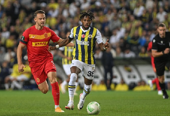 Foto - Ünlü futbolcu, sessiz sedasız gidecek mi? O Arap takımı devrede: Fenerbahçe'nin kalbini sökecekler! 