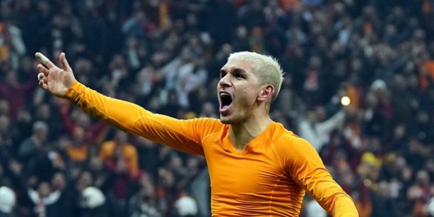 Foto - Ünlü Galatasaray'ın yıldızları kapış kapış! Rakip olmak için harekete geçtiler! Dev teklif 