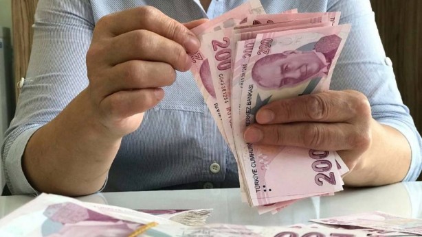 Foto - Ünlü gazeteciden emeklilere bayram ettirecek açıklama! Emekli maaşlarına flaş değişiklik geliyor 