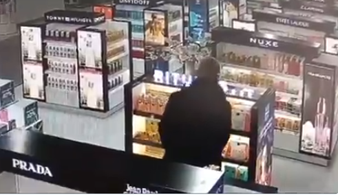 Foto - Ünlü hakem maç sonu hırsızlık yaparken yakalandı! Kimse inanamadı