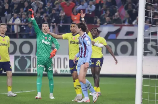 Foto - Ünlü isim konuştu: Kritik uyarıyı yaptı... Açıklama geldi: Buluşmayı iptal etti, artık olmayacağız İşte kritik detaylar...