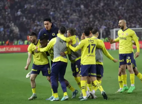 Foto - Ünlü isim konuştu: Kritik uyarıyı yaptı... Açıklama geldi: Buluşmayı iptal etti, artık olmayacağız İşte kritik detaylar...