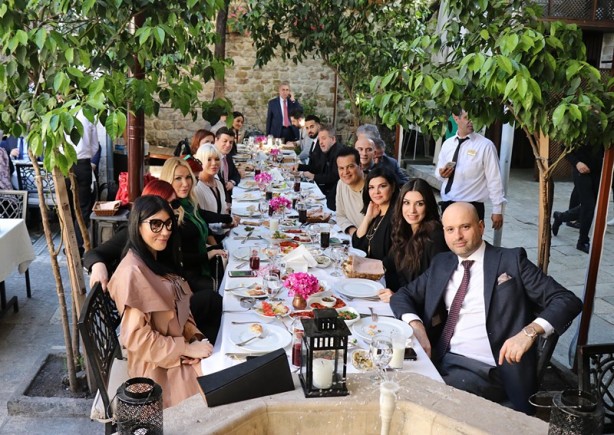 Foto - Ünlü isimlerden Mehmetçik'e destek