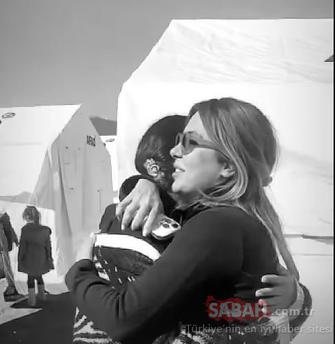 Foto - Ünlü isimlerden minik depremzedelere moral desteği