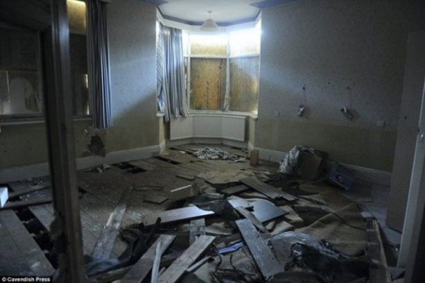 Foto - Ünlü isimlerin harabeye dönen evleri