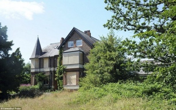 Foto - Ünlü isimlerin harabeye dönen evleri