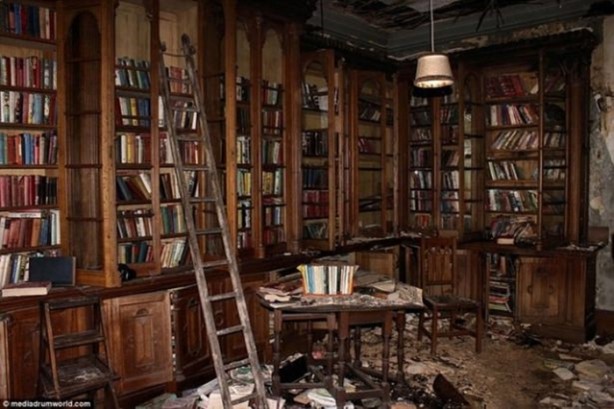 Foto - Ünlü isimlerin harabeye dönen evleri