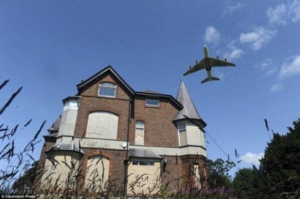 Foto - Ünlü isimlerin harabeye dönen evleri