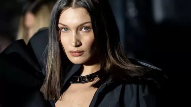 Ünlü model Bella Hadid, Instagram'ın Filistin konusundaki iki yüzlü tutumuna isyan etti