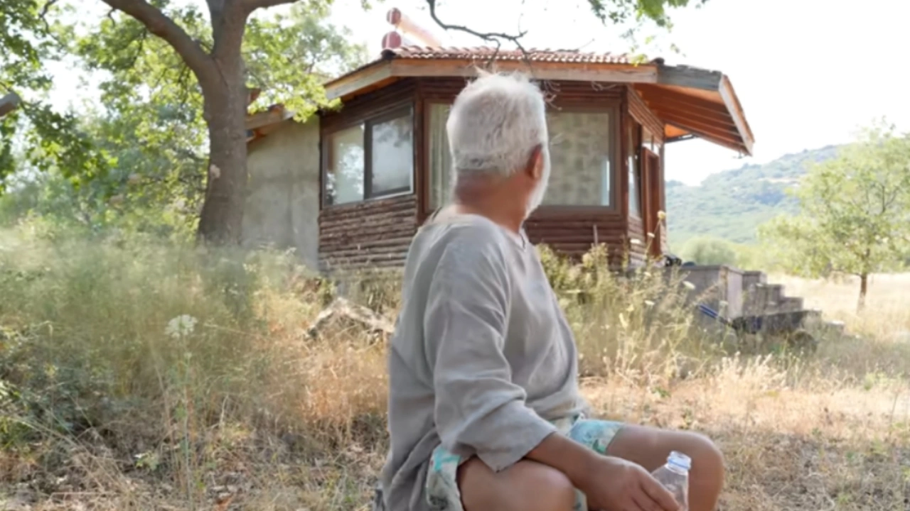 Foto - Ünlü oyuncu Ali Sürmeli’nin evi herkesi şaşırttı! Kimse bunu yaptığına inanamıyor