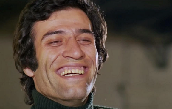 Ünlü oyuncu, hakkında karar verildi! Bakın ne çıktı: Filmleri ile ilgili şok gelişme! Bu kez öyle üç beş de değil...