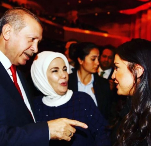 Foto - Ünlü oyuncu MHP'den aday oldu