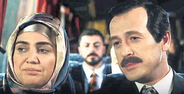 Ünlü oyuncu MHP'den aday oldu
