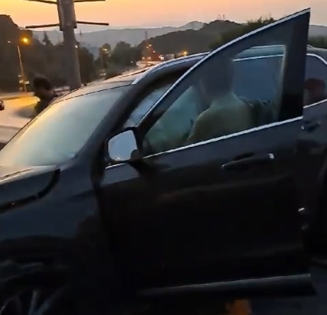 Foto - Ünlü oyuncu Olgun Şimşek trafik kazası geçirdi