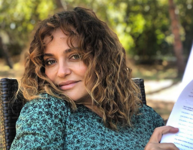 Foto - Ünlü oyuncu paylaştı! Kuruluş Osman'da dikkat çeken ayrıntı