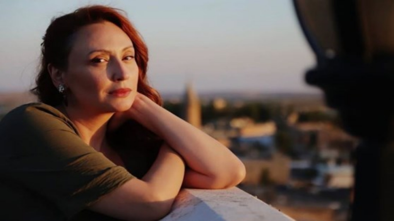 Foto - Ünlü oyuncunun "PKK" çıkışı büyük ses getirdi: Konuş ablam konuş